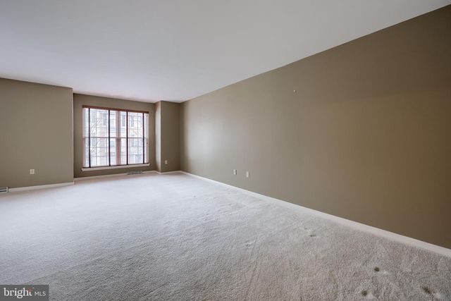 211 SEPTEMBER WAY, York, PA 17403