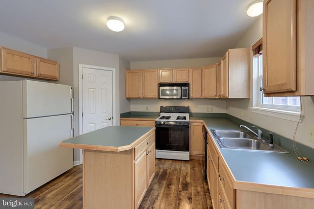 211 SEPTEMBER WAY, York, PA 17403