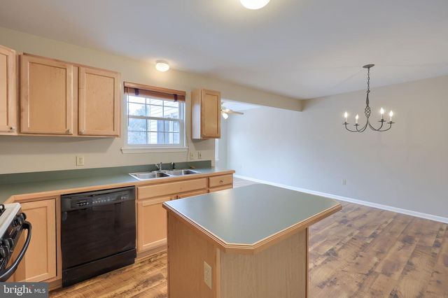 211 SEPTEMBER WAY, York, PA 17403