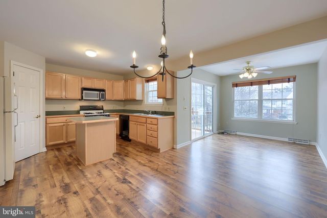 211 SEPTEMBER WAY, York, PA 17403