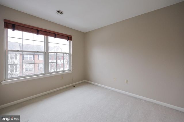 211 SEPTEMBER WAY, York, PA 17403