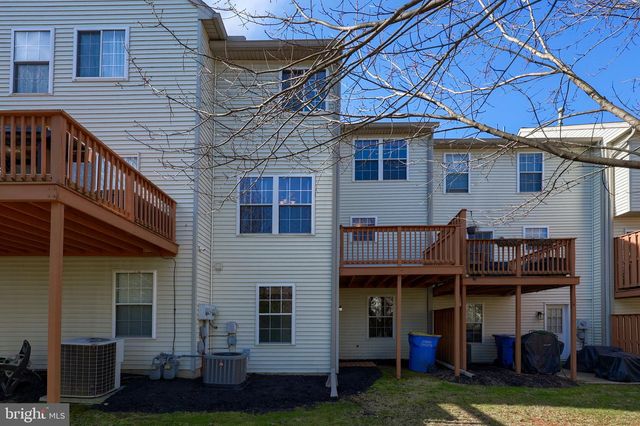 211 SEPTEMBER WAY, York, PA 17403