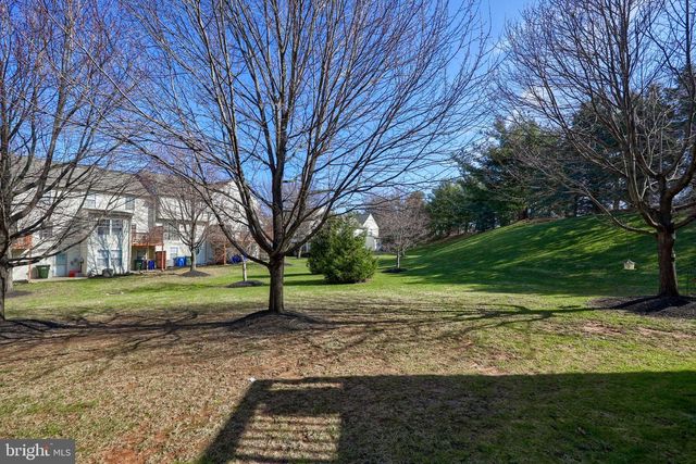 211 SEPTEMBER WAY, York, PA 17403