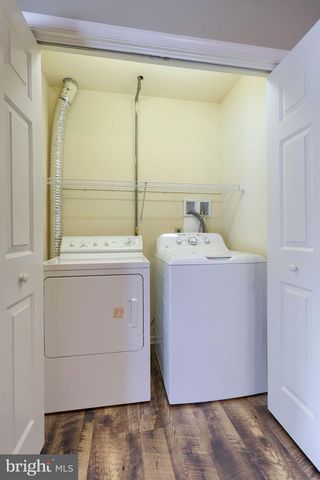 211 SEPTEMBER WAY, York, PA 17403