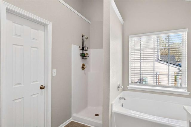 4406 Ravenwood Drive, Union City, GA 30291