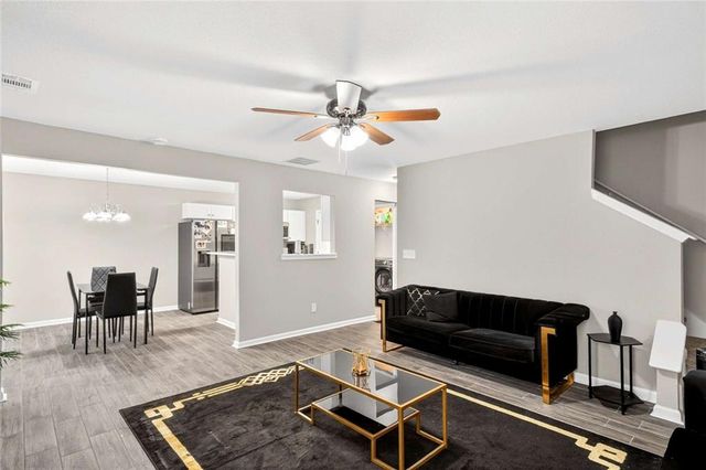 4406 Ravenwood Drive, Union City, GA 30291