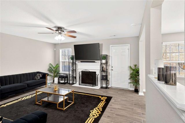 4406 Ravenwood Drive, Union City, GA 30291