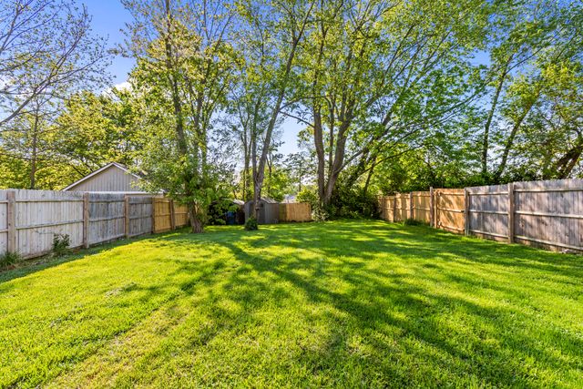 1318 Cypress Street, Paris, KY 40361