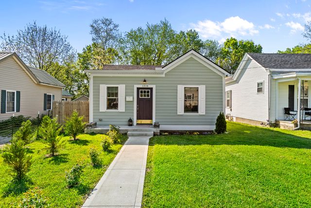 1318 Cypress Street, Paris, KY 40361