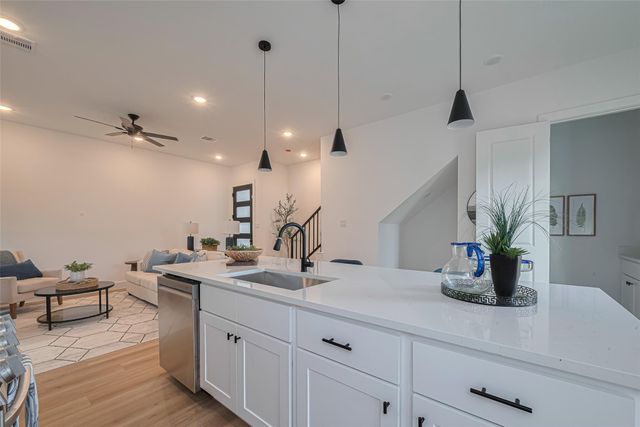 1462 Ferguson Way, Houston, TX 77088