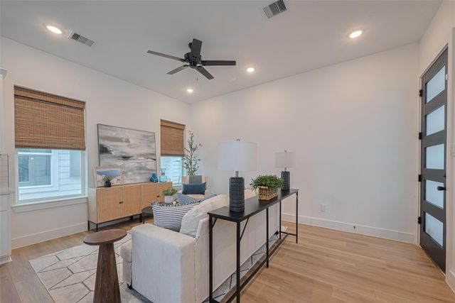 1462 Ferguson Way, Houston, TX 77088