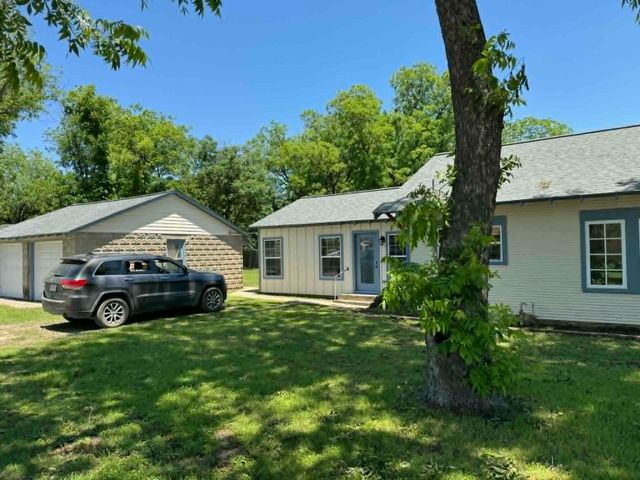 230 SW Live Oak, Dublin, TX 76446