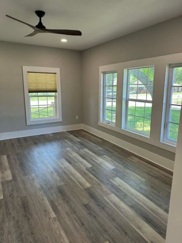 230 SW Live Oak, Dublin, TX 76446