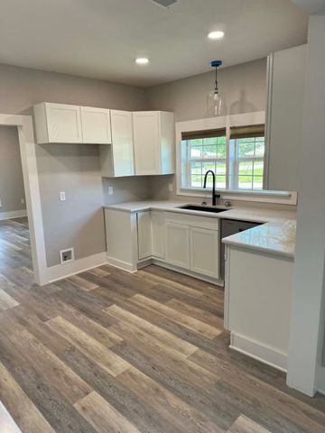 230 SW Live Oak, Dublin, TX 76446