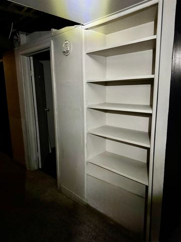 1801 S Woodlawn Blvd, Wichita, KS 67218