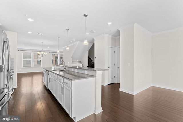 45137 KINCORA DR, Sterling, VA 20166