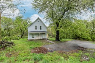 39 Tanner Avenue, Norwich, CT 06360