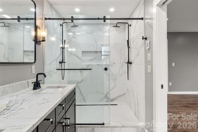 453 Friendly Acres Drive, Waynesville, NC 28786