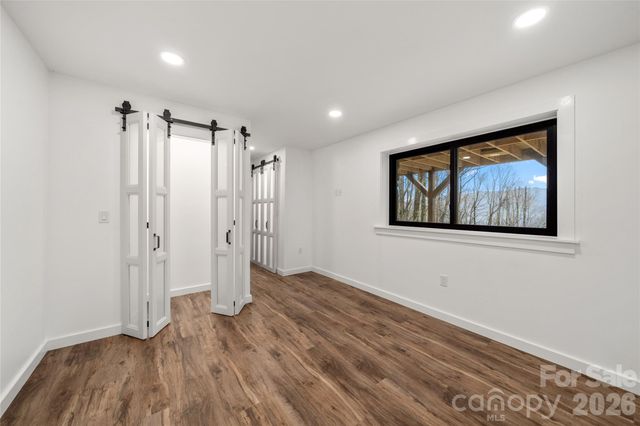 453 Friendly Acres Drive, Waynesville, NC 28786