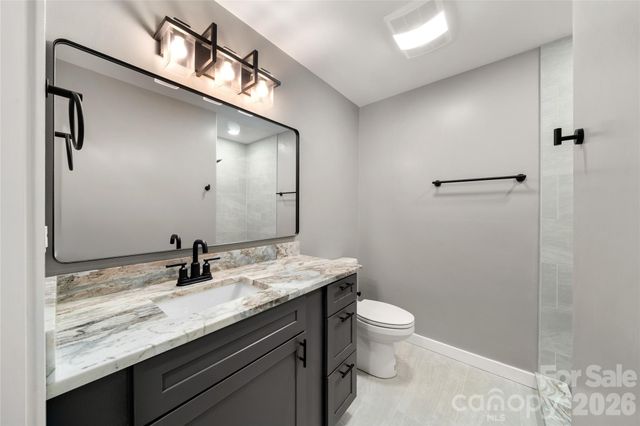 453 Friendly Acres Drive, Waynesville, NC 28786