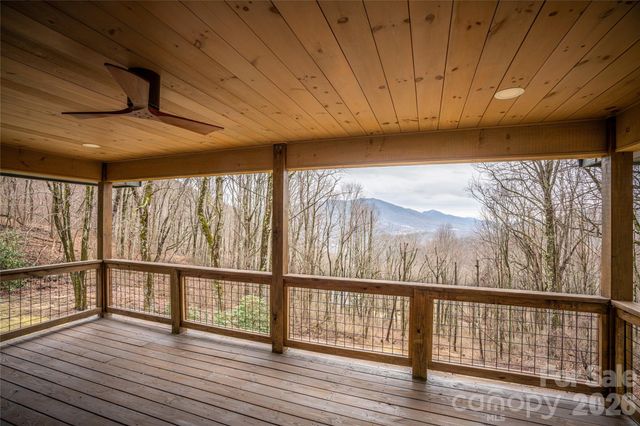 453 Friendly Acres Drive, Waynesville, NC 28786