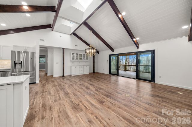 453 Friendly Acres Drive, Waynesville, NC 28786