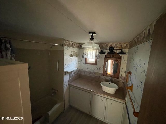 395 Nevada Avenue, Imlay, NV 89418