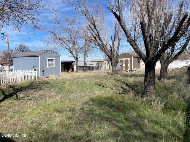 395 Nevada Avenue, Imlay, NV 89418