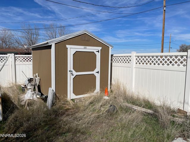 395 Nevada Avenue, Imlay, NV 89418
