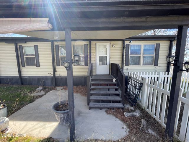 395 Nevada Avenue, Imlay, NV 89418