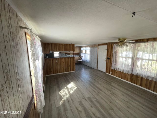 395 Nevada Avenue, Imlay, NV 89418