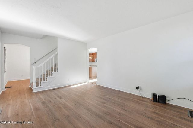 225 Brown Ave, Louisville, KY 40207