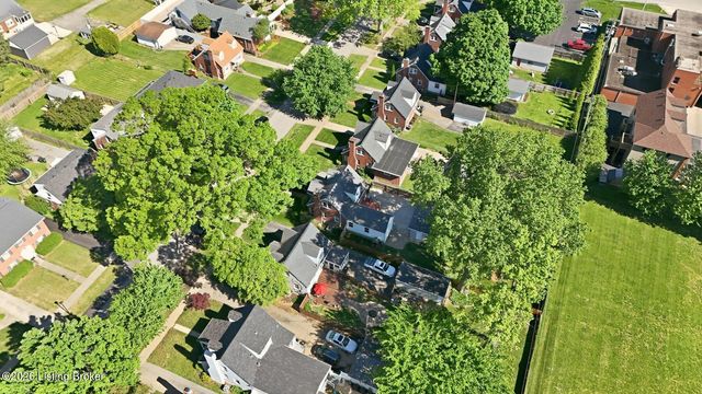 225 Brown Ave, Louisville, KY 40207