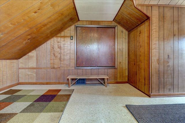 1053 Mitscher AVENUE, Hillsboro, WI 54634