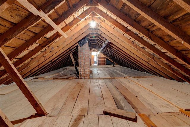 1053 Mitscher AVENUE, Hillsboro, WI 54634