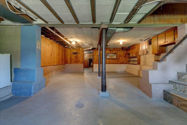 1053 Mitscher AVENUE, Hillsboro, WI 54634