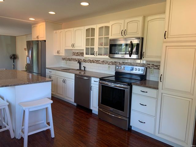 719 Moeller Road, New Haven, IN 46774