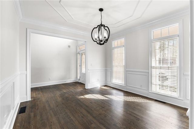 8805 Saddle Trail, Ball Ground, GA 30107