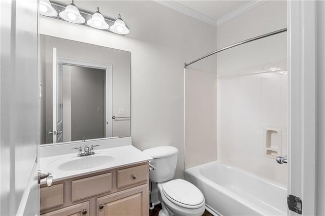 8805 Saddle Trail, Ball Ground, GA 30107