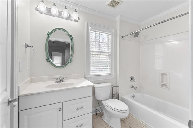 8805 Saddle Trail, Ball Ground, GA 30107