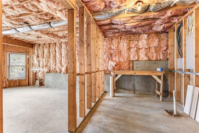 8805 Saddle Trail, Ball Ground, GA 30107