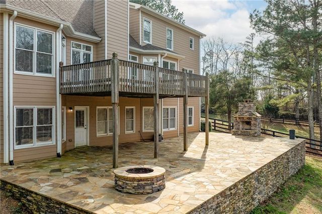 8805 Saddle Trail, Ball Ground, GA 30107