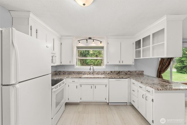 9918 168th Avenue SW, Rochester, WA 98579