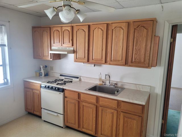 2205 E 15th Street, Brooklyn, NY 11229