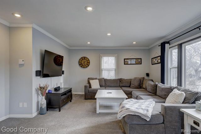 1512 Dover Street, Ferndale, MI 48220