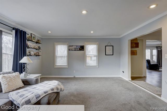 1512 Dover Street, Ferndale, MI 48220