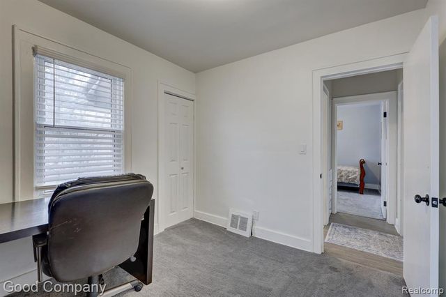 1512 Dover Street, Ferndale, MI 48220