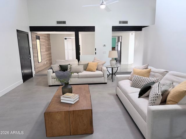 3059 E INVERNESS Avenue, Mesa, AZ 85204