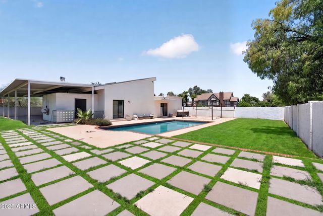 3059 E INVERNESS Avenue, Mesa, AZ 85204
