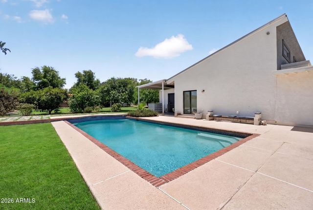 3059 E INVERNESS Avenue, Mesa, AZ 85204